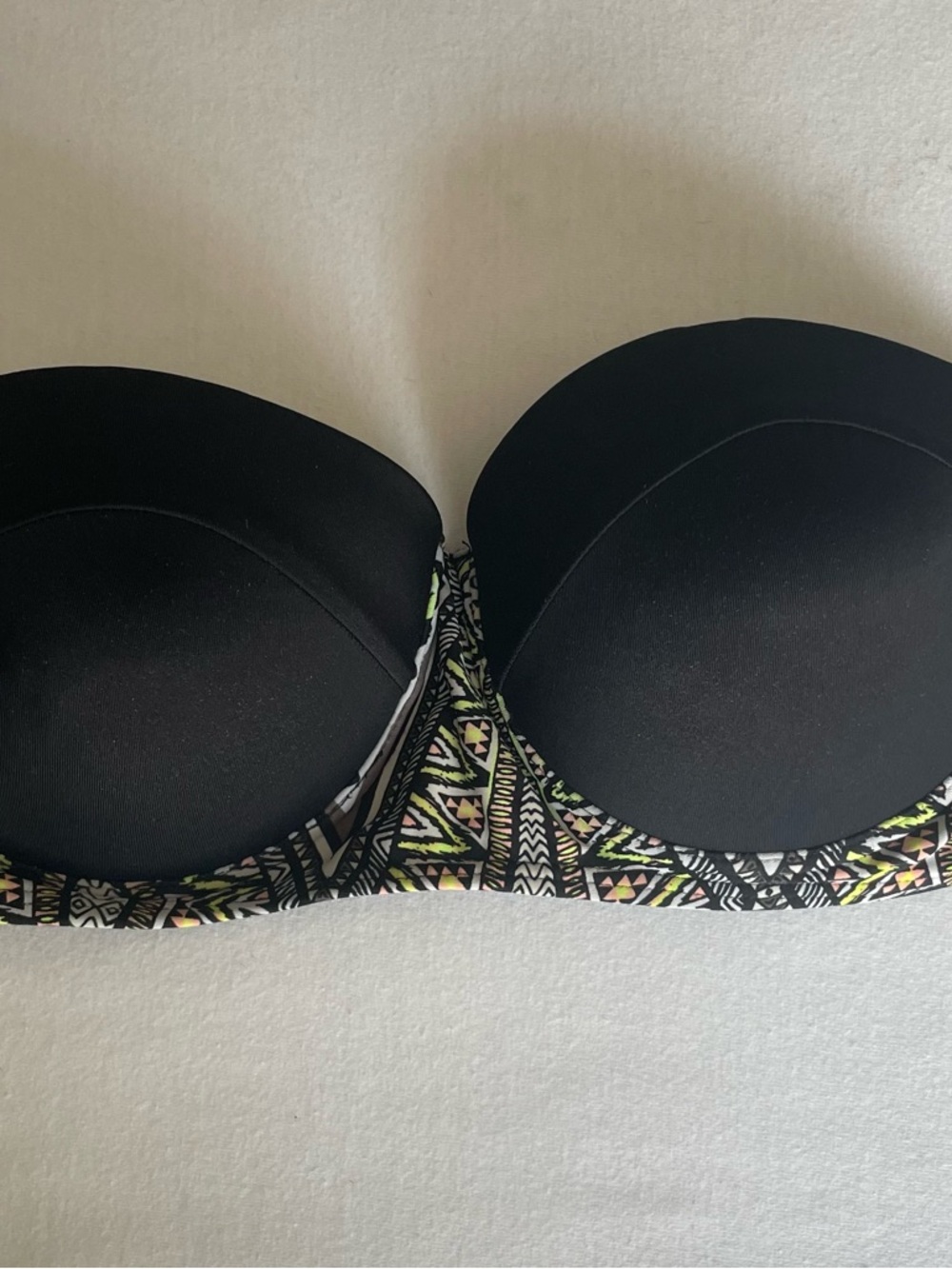 Black Padded Bandeau Bikini Top with Geometric Trim